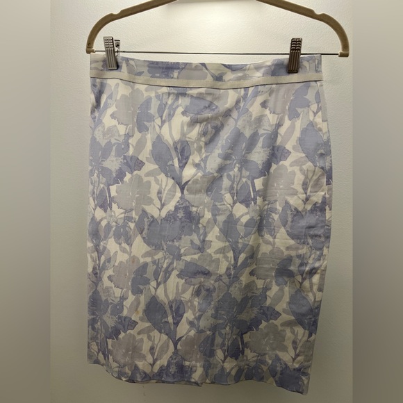 Spring Skirt - Picture 3 of 3